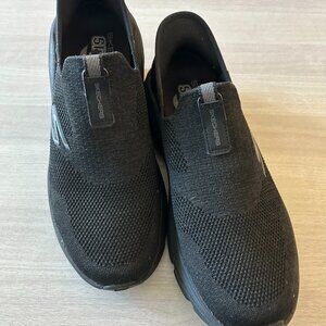 Sketchers Black Size 7 Slip On Shoes